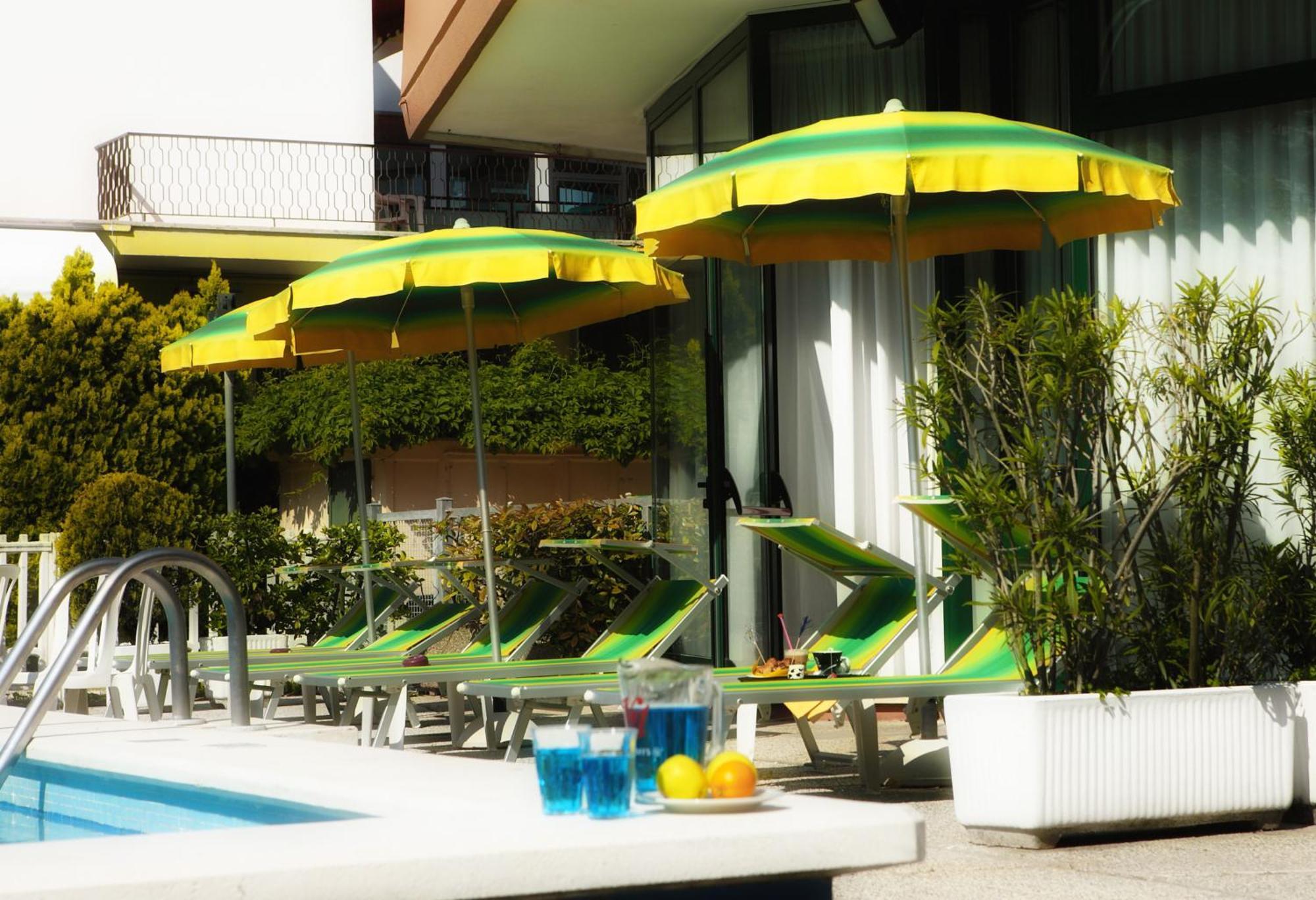 Hotel American Lido di Jesolo Exteriör bild