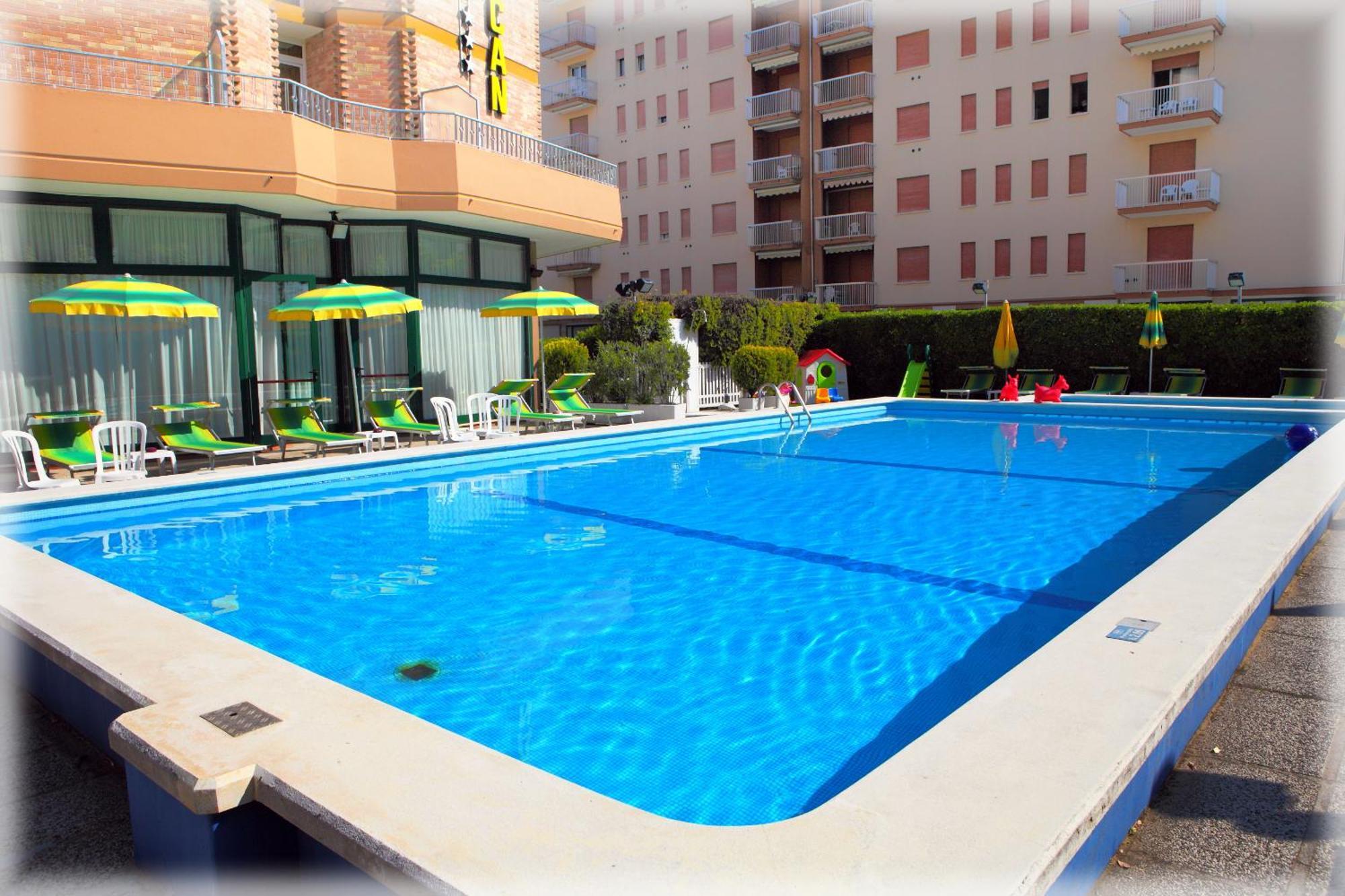 Hotel American Lido di Jesolo Exteriör bild