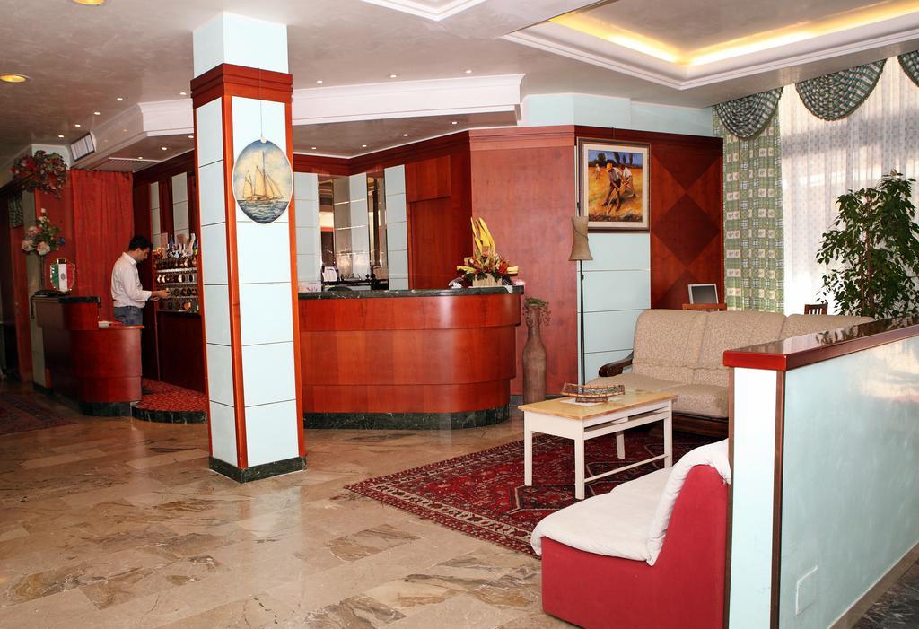 Hotel American Lido di Jesolo Exteriör bild